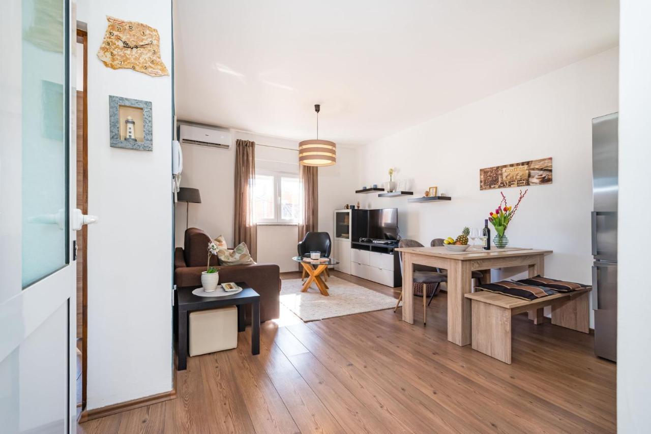 Apartment Karla Zadar Exteriör bild