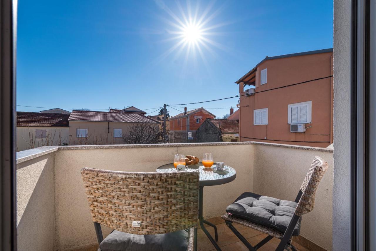 Apartment Karla Zadar Exteriör bild